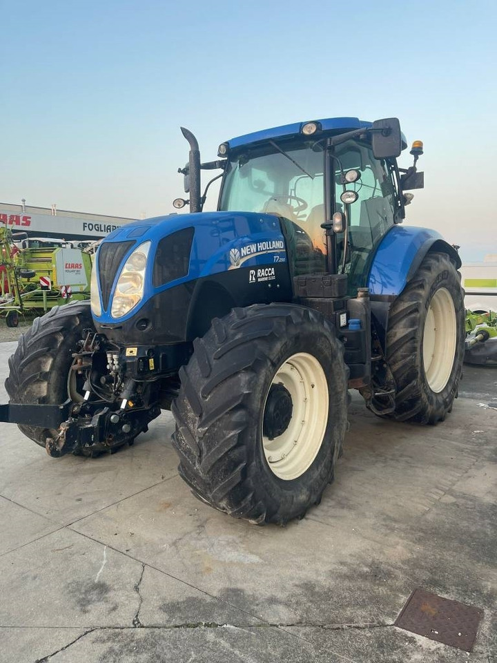 New Holland T 7.200 - Τρακτέρ: φωτογραφία 2 New Holland T 7.200 - Τρακτέρ: φωτογραφία 2