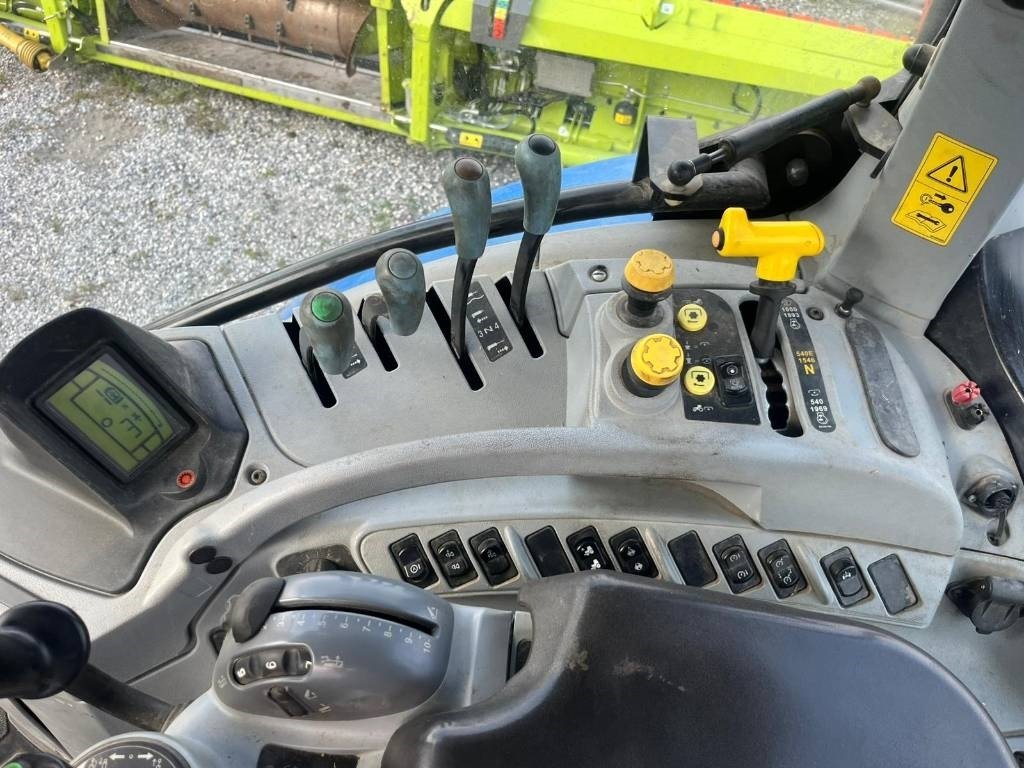 Τρακτέρ New Holland T 7.200: φωτογραφία 18