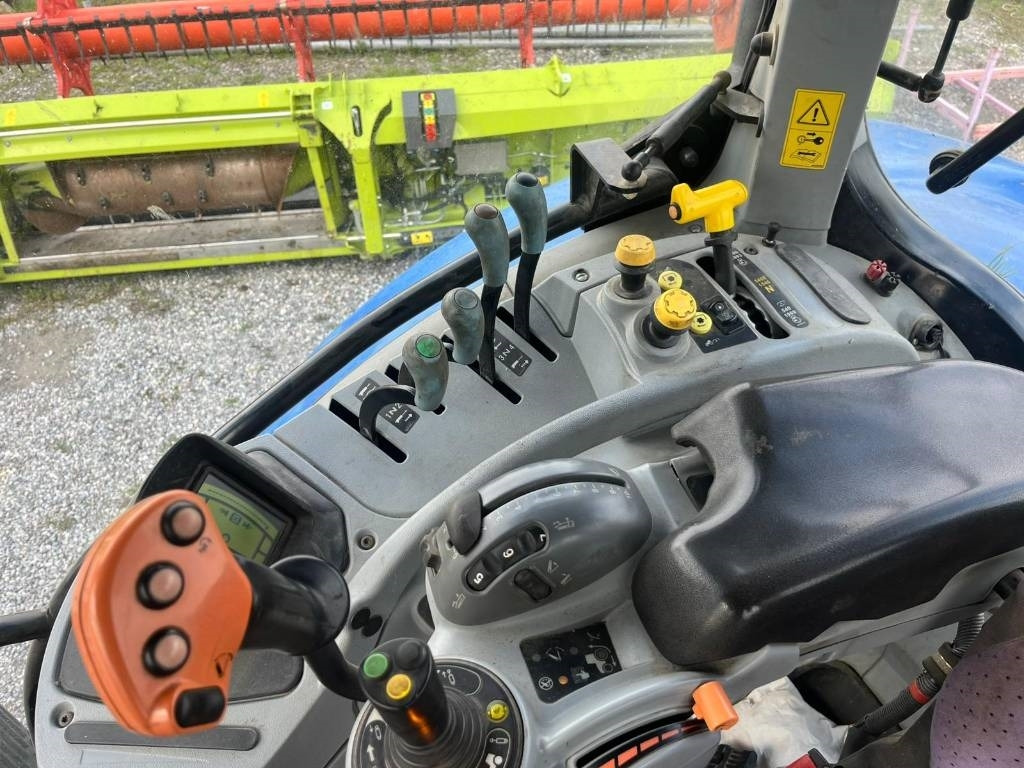 New Holland T 7.200 - Τρακτέρ: φωτογραφία 3 New Holland T 7.200 - Τρακτέρ: φωτογραφία 3