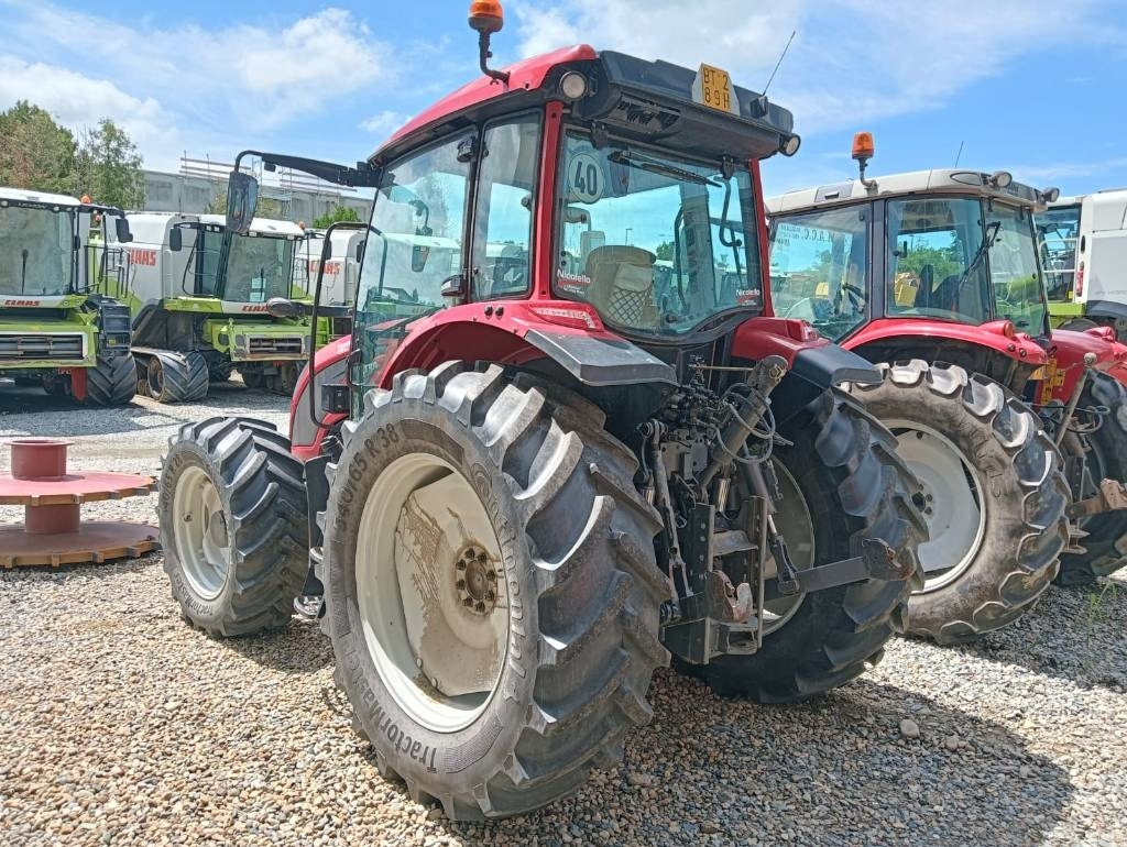 Valtra A 114 - Τρακτέρ: φωτογραφία 4 Valtra A 114 - Τρακτέρ: φωτογραφία 4