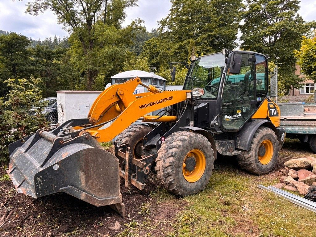 Komatsu WA70-7 - Ελαστιχοφόρος φορτωτής: φωτογραφία 1 Komatsu WA70-7 - Ελαστιχοφόρος φορτωτής: φωτογραφία 1