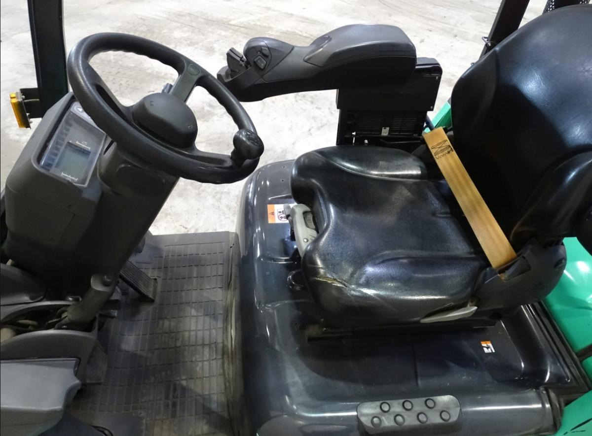 Mitsubishi FG18N fenwick - Υγραεριοκίνητο περονοφόρο: φωτογραφία 3 Mitsubishi FG18N fenwick - Υγραεριοκίνητο περονοφόρο: φωτογραφία 3