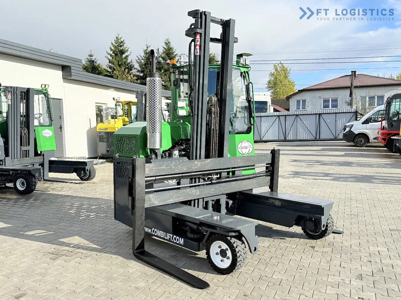 Combilift C3000 / DIESEL / DUPLEX 4200MM / FREE LIFT / WIDE FORK POSITIONER / FULL CABIN / EXCELLENT CONDITION / Wide range of four-way an - 4-κίνητα ανυψωτικό στενών δρόμων: φωτογραφία 5 Combilift C3000 / DIESEL / DUPLEX 4200MM / FREE LIFT / WIDE FORK POSITIONER / FULL CABIN / EXCELLENT CONDITION / Wide range of four-way an - 4-κίνητα ανυψωτικό στενών δρόμων: φωτογραφία 5