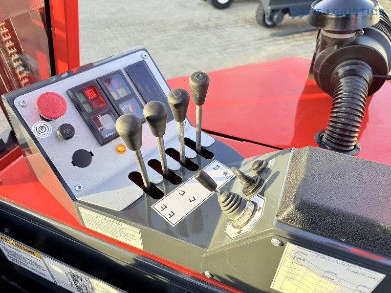 4-κίνητα ανυψωτικό στενών δρόμων Combilift C3000CB / GAS / TRIPLEX 4900MM / FREE LIFT / SIDE SHIFT / FORK POSITIONER / EXCELLENT CONDITION / Wide range of four-way and sid: φωτογραφία 19