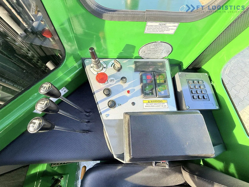 4-κίνητα ανυψωτικό στενών δρόμων Combilift C4000 / GAS / TRIPLEX - 6900MM / FREE-LIFT / FULL CABIN C4000 / GAS / TRIPLEX - 6900MM / FREE-LIFT / FULL CABIN: φωτογραφία 17