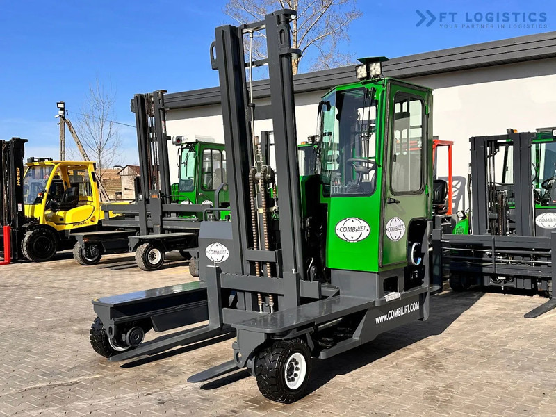 Combilift C4000 / LPG / DUPLEX / 4500MM / FREE LIFT / LIKE NEW C4000 / LPG / DUPLEX / 4500MM / FREE LIFT / LIKE NEW - 4-κίνητα ανυψωτικό στενών δρόμων: φωτογραφία 2 Combilift C4000 / LPG / DUPLEX / 4500MM / FREE LIFT / LIKE NEW C4000 / LPG / DUPLEX / 4500MM / FREE LIFT / LIKE NEW - 4-κίνητα ανυψωτικό στενών δρόμων: φωτογραφία 2