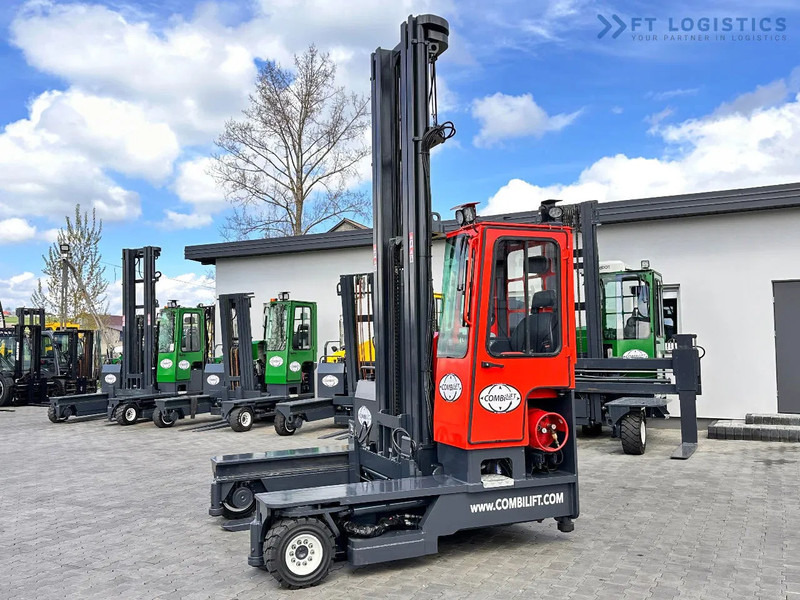 Combilift C4000 / TRIPLEX / 9300MM / FREE LIFT / POSITIONER / LPG / CABIN C4000 / TRIPLEX / 9300MM / FREE LIFT / POSITIONER / LPG / CABIN - 4-κίνητα ανυψωτικό στενών δρόμων: φωτογραφία 3 Combilift C4000 / TRIPLEX / 9300MM / FREE LIFT / POSITIONER / LPG / CABIN C4000 / TRIPLEX / 9300MM / FREE LIFT / POSITIONER / LPG / CABIN - 4-κίνητα ανυψωτικό στενών δρόμων: φωτογραφία 3