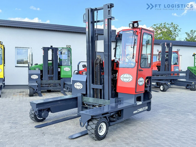 Combilift C4500 / GAS / DUPLEX - 4500MM / POSITIONER / FREE LIFT / FULL CABIN / ONLY 6178H / CONDITION - LIKE NEW! C4500 / GAS / DUPLEX - - 4-κίνητα ανυψωτικό στενών δρόμων: φωτογραφία 3 Combilift C4500 / GAS / DUPLEX - 4500MM / POSITIONER / FREE LIFT / FULL CABIN / ONLY 6178H / CONDITION - LIKE NEW! C4500 / GAS / DUPLEX - - 4-κίνητα ανυψωτικό στενών δρόμων: φωτογραφία 3