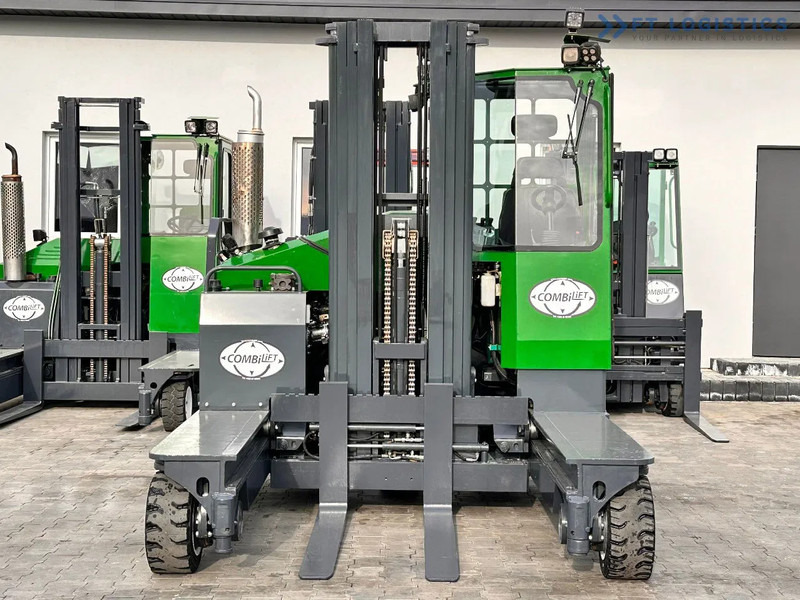 Combilift C4500 / LPG / TRIPLEX / 5500MM / FREE LIFT / HYDRAULIC FORK SHIFT / Like New C4500 / LPG / TRIPLEX / 5500MM / FREE LIFT / HYDRAU - 4-κίνητα ανυψωτικό στενών δρόμων: φωτογραφία 4 Combilift C4500 / LPG / TRIPLEX / 5500MM / FREE LIFT / HYDRAULIC FORK SHIFT / Like New C4500 / LPG / TRIPLEX / 5500MM / FREE LIFT / HYDRAU - 4-κίνητα ανυψωτικό στενών δρόμων: φωτογραφία 4