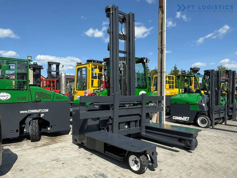 Combilift C5000E / ELECTRIC / TRIPLEX 8300MM / FULL FREE LIFT / WIDE FORK POSITIONER / SIDE SHIFT / BATTERY LIKE NEW C5000E / ELECTRIC / T - 4-κίνητα ανυψωτικό στενών δρόμων: φωτογραφία 4 Combilift C5000E / ELECTRIC / TRIPLEX 8300MM / FULL FREE LIFT / WIDE FORK POSITIONER / SIDE SHIFT / BATTERY LIKE NEW C5000E / ELECTRIC / T - 4-κίνητα ανυψωτικό στενών δρόμων: φωτογραφία 4