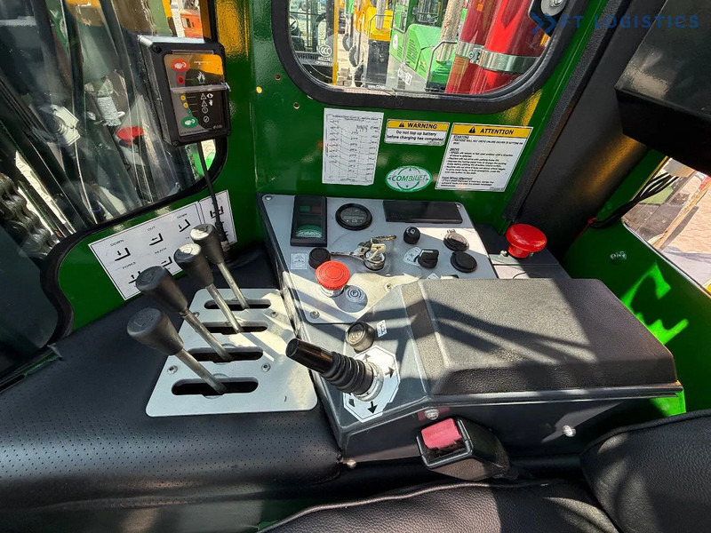 4-κίνητα ανυψωτικό στενών δρόμων Combilift C5000E / ELECTRIC / TRIPLEX 8300MM / FULL FREE LIFT / WIDE FORK POSITIONER / SIDE SHIFT / BATTERY LIKE NEW C5000E / ELECTRIC / T: φωτογραφία 12