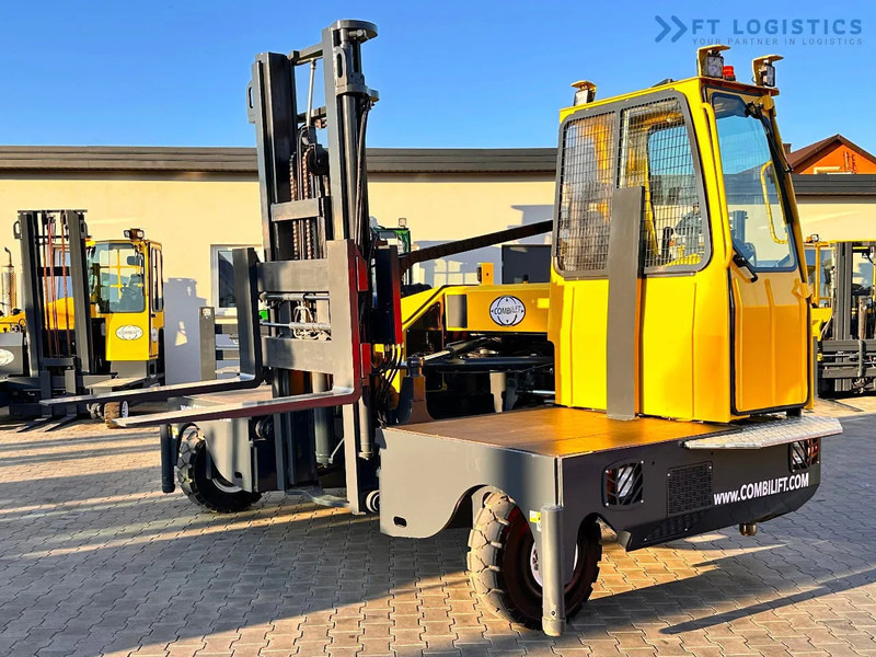 Combilift C5000SL / 5T / DUPLEX – 4000 MM / FREE LIFT / LPG / LIKE NEW!!! C5000SL / 5T / DUPLEX – 4000 MM / FREE LIFT / LPG / LIKE NEW!!! - 4-κίνητα ανυψωτικό στενών δρόμων: φωτογραφία 1 Combilift C5000SL / 5T / DUPLEX – 4000 MM / FREE LIFT / LPG / LIKE NEW!!! C5000SL / 5T / DUPLEX – 4000 MM / FREE LIFT / LPG / LIKE NEW!!! - 4-κίνητα ανυψωτικό στενών δρόμων: φωτογραφία 1