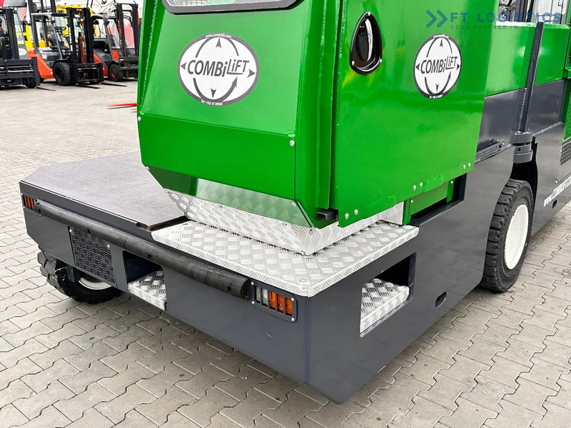 Combilift C5000SL / DIESEL / 4500MM / DUPLEX / CABIN / PLATFORMS / LIKE NEW C5000SL / DIESEL / 4500MM / DUPLEX / CABIN / PLATFORMS / LIKE - Πλευρικοί φορτωτές: φωτογραφία 5 Combilift C5000SL / DIESEL / 4500MM / DUPLEX / CABIN / PLATFORMS / LIKE NEW C5000SL / DIESEL / 4500MM / DUPLEX / CABIN / PLATFORMS / LIKE - Πλευρικοί φορτωτές: φωτογραφία 5