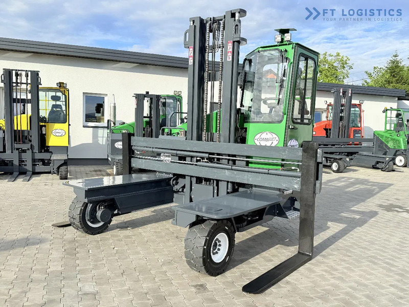 Combilift C5000XL / DIESEL / DUPLEX - 4000MM / WIDE FORK POSITIONER 3350MM / FULL HEATED CABIN / ONLY 6453H / CONDITION - LIKE NEW! C5000X - 4-κίνητα ανυψωτικό στενών δρόμων: φωτογραφία 2 Combilift C5000XL / DIESEL / DUPLEX - 4000MM / WIDE FORK POSITIONER 3350MM / FULL HEATED CABIN / ONLY 6453H / CONDITION - LIKE NEW! C5000X - 4-κίνητα ανυψωτικό στενών δρόμων: φωτογραφία 2