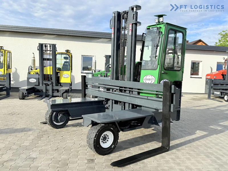 Combilift C5000XL / DIESEL / DUPLEX - 4000MM / WIDE FORK POSITIONER 3350MM / FULL HEATED CABIN / ONLY 6453H / CONDITION - LIKE NEW! C5000X - 4-κίνητα ανυψωτικό στενών δρόμων: φωτογραφία 3 Combilift C5000XL / DIESEL / DUPLEX - 4000MM / WIDE FORK POSITIONER 3350MM / FULL HEATED CABIN / ONLY 6453H / CONDITION - LIKE NEW! C5000X - 4-κίνητα ανυψωτικό στενών δρόμων: φωτογραφία 3