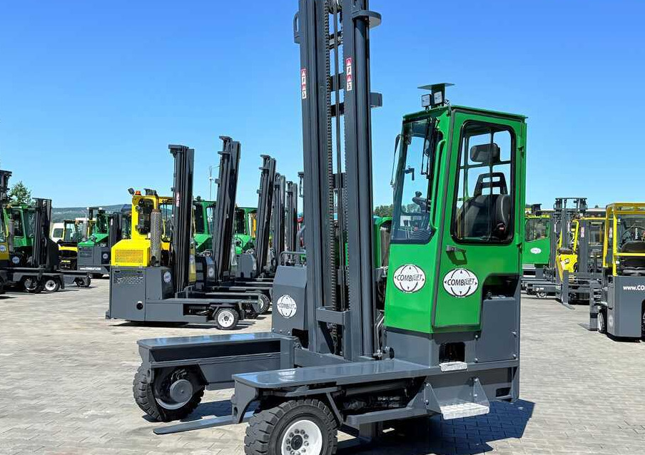Combilift C5000XL / DIESEL / DUPLEX - 5500MM / FULL CABIN / NEW TYRES / HEATING - 4-κίνητα ανυψωτικό στενών δρόμων: φωτογραφία 1 Combilift C5000XL / DIESEL / DUPLEX - 5500MM / FULL CABIN / NEW TYRES / HEATING - 4-κίνητα ανυψωτικό στενών δρόμων: φωτογραφία 1