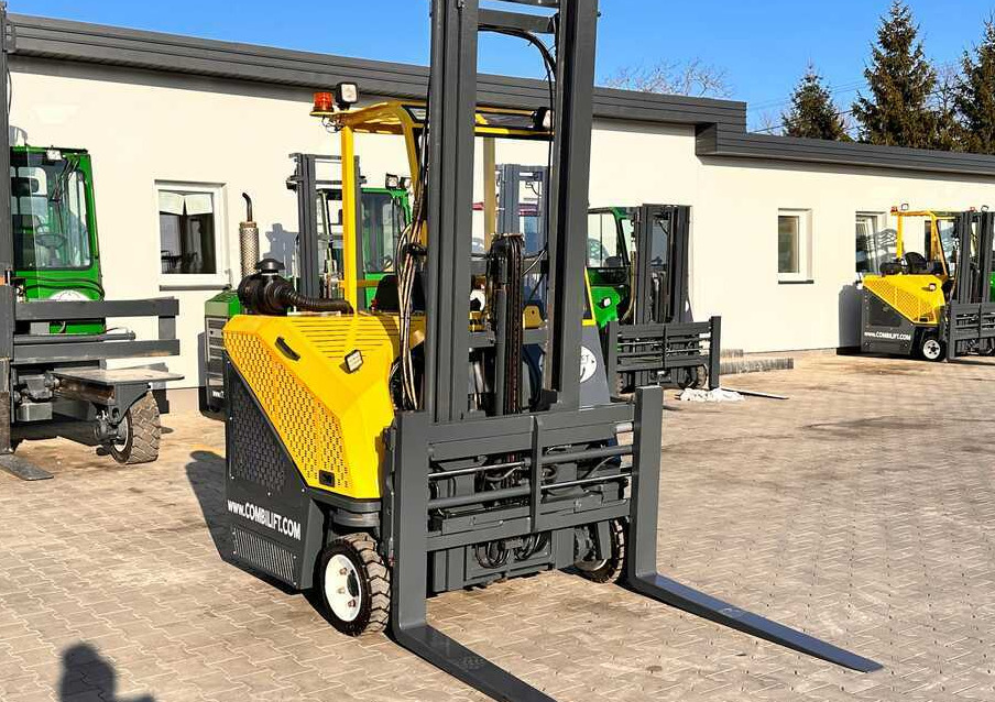 Combilift CB3000 / LPG / DUPLEX / 4000MM / FREE LIFT / NEW BAND TIRES / LIKE NEW - 4-κίνητα ανυψωτικό στενών δρόμων: φωτογραφία 5 Combilift CB3000 / LPG / DUPLEX / 4000MM / FREE LIFT / NEW BAND TIRES / LIKE NEW - 4-κίνητα ανυψωτικό στενών δρόμων: φωτογραφία 5