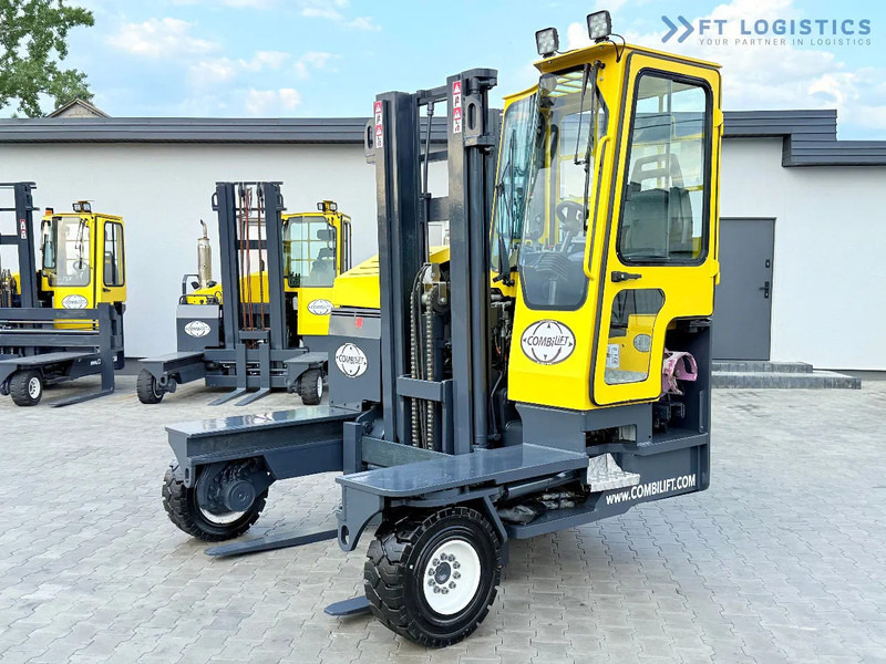 Combilift COMBILIFT C3000XL LARGE CABIN – DUPLEX 3200mm – Year 2015 – LPG – FREE LIFT – SIDESHIFT – CONDITION 5/5 COMBILIFT C3000XL LARGE - 4-κίνητα ανυψωτικό στενών δρόμων: φωτογραφία 1 Combilift COMBILIFT C3000XL LARGE CABIN – DUPLEX 3200mm – Year 2015 – LPG – FREE LIFT – SIDESHIFT – CONDITION 5/5 COMBILIFT C3000XL LARGE - 4-κίνητα ανυψωτικό στενών δρόμων: φωτογραφία 1
