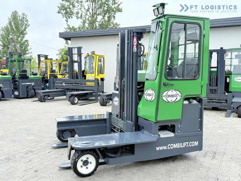 Combilift Combilift C3000 / DIESEL / TRIPLEX 4900MM / FREE LIFT / FORK POSITIONER / HEATING / FULL CABIN / PERFECT CONDITION / Wide range - 4-κίνητα ανυψωτικό στενών δρόμων: φωτογραφία 2 Combilift Combilift C3000 / DIESEL / TRIPLEX 4900MM / FREE LIFT / FORK POSITIONER / HEATING / FULL CABIN / PERFECT CONDITION / Wide range - 4-κίνητα ανυψωτικό στενών δρόμων: φωτογραφία 2