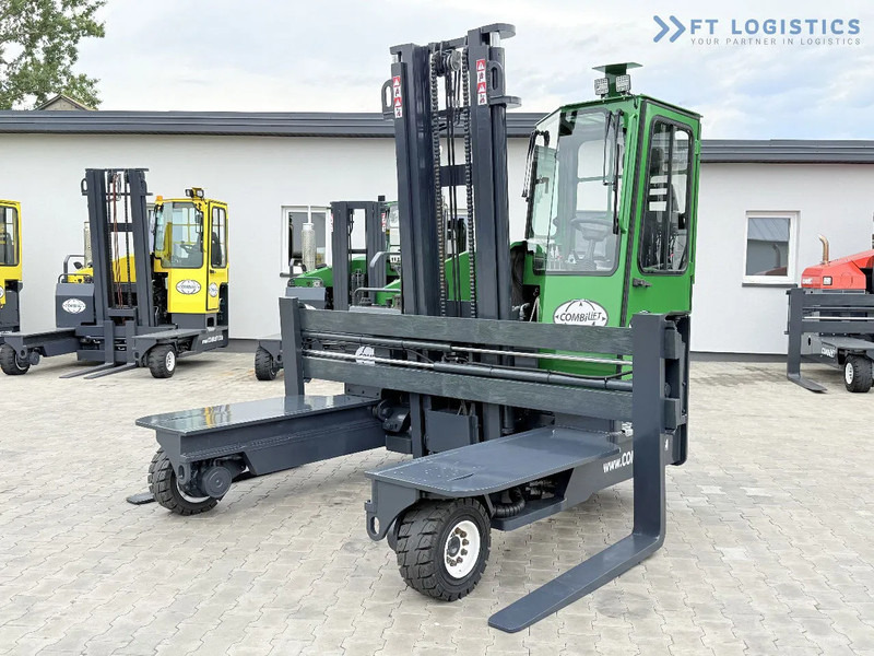 Combilift Combilift C4500 / DIESEL / DUPLEX 4000MM / WIDE FORK POSITIONER / HEATING / FULL CABIN / PERFECT CONDITION / Wide range of four- - 4-κίνητα ανυψωτικό στενών δρόμων: φωτογραφία 3 Combilift Combilift C4500 / DIESEL / DUPLEX 4000MM / WIDE FORK POSITIONER / HEATING / FULL CABIN / PERFECT CONDITION / Wide range of four- - 4-κίνητα ανυψωτικό στενών δρόμων: φωτογραφία 3