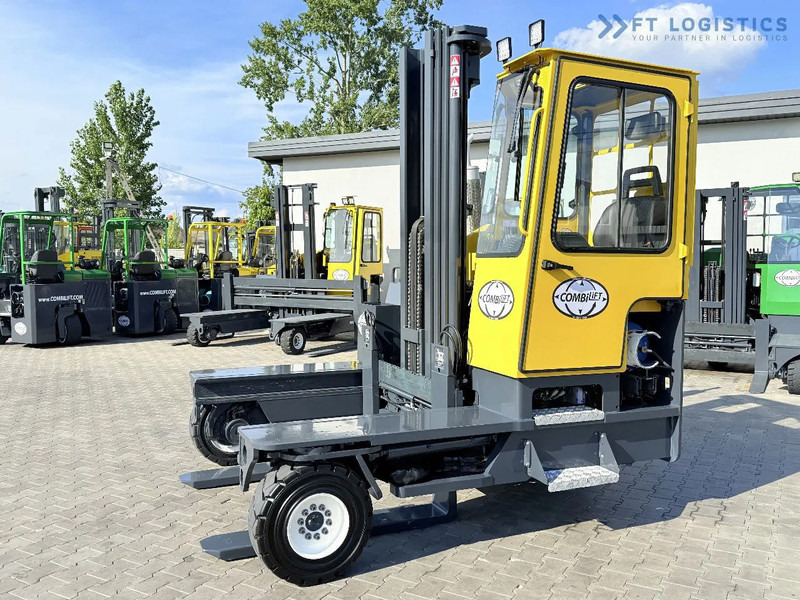 Combilift Combilift C5000XL / GAS / TRIPLEX 6000MM / FREE LIFT / FORK POSITIONER / HEATING / TELESCOPIC FORKS 1200/2000MM / FULL HEATED CA - 4-κίνητα ανυψωτικό στενών δρόμων: φωτογραφία 2 Combilift Combilift C5000XL / GAS / TRIPLEX 6000MM / FREE LIFT / FORK POSITIONER / HEATING / TELESCOPIC FORKS 1200/2000MM / FULL HEATED CA - 4-κίνητα ανυψωτικό στενών δρόμων: φωτογραφία 2