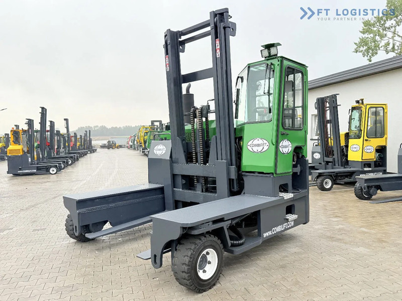 Combilift Combilift C8000 2018 GAS DUPLEX FREE LIFT Combilift C8000 2018 GAS DUPLEX FREE LIFT - 4-κίνητα ανυψωτικό στενών δρόμων: φωτογραφία 1 Combilift Combilift C8000 2018 GAS DUPLEX FREE LIFT Combilift C8000 2018 GAS DUPLEX FREE LIFT - 4-κίνητα ανυψωτικό στενών δρόμων: φωτογραφία 1