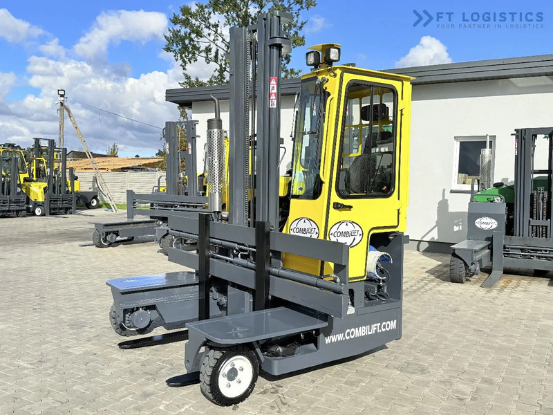 Combilift FOUR-WAY / MULTI-DIRECTIONAL FORKLIFT / ONLY 491 HOURS / C2500 / GAS / DUPLEX 4600MM / SHORT – ONLY 1900MM / WIDTH 2700MM WITH F - 4-κίνητα ανυψωτικό στενών δρόμων: φωτογραφία 3 Combilift FOUR-WAY / MULTI-DIRECTIONAL FORKLIFT / ONLY 491 HOURS / C2500 / GAS / DUPLEX 4600MM / SHORT – ONLY 1900MM / WIDTH 2700MM WITH F - 4-κίνητα ανυψωτικό στενών δρόμων: φωτογραφία 3