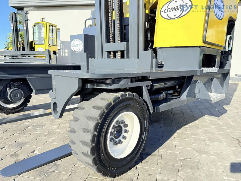 Combilift FOUR-WAY MULTIDIRECTIONAL FORKLIFT C5000 / GAS / TRIPLEX 6000MM / ONLY 4263 HOURS / FORK POSITIONER / EXCELLENT CONDITION / Wide - 4-κίνητα ανυψωτικό στενών δρόμων: φωτογραφία 4 Combilift FOUR-WAY MULTIDIRECTIONAL FORKLIFT C5000 / GAS / TRIPLEX 6000MM / ONLY 4263 HOURS / FORK POSITIONER / EXCELLENT CONDITION / Wide - 4-κίνητα ανυψωτικό στενών δρόμων: φωτογραφία 4