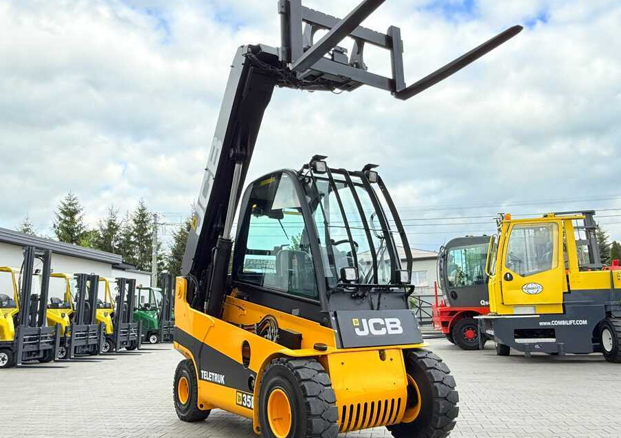 JCB TLT35D / DIESEL / CAB / NEW TYRES / 4450MM / TELESCOPIC – EXCELLENT CONDITION - Τηλεσκοπικός φορτωτής: φωτογραφία 1 JCB TLT35D / DIESEL / CAB / NEW TYRES / 4450MM / TELESCOPIC – EXCELLENT CONDITION - Τηλεσκοπικός φορτωτής: φωτογραφία 1