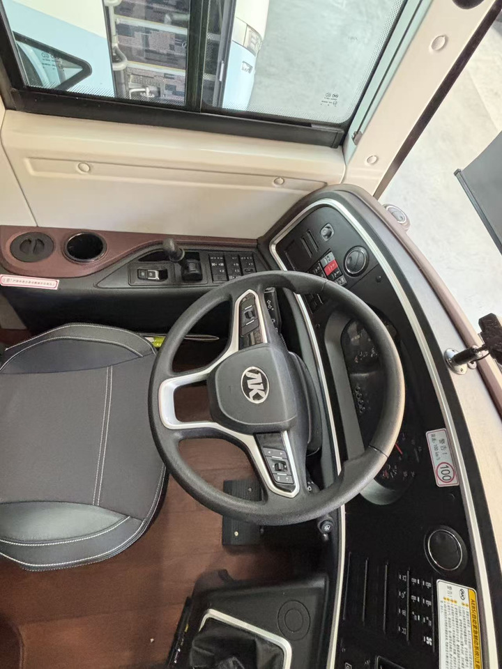 ANKAI N12 - Πούλμαν: φωτογραφία 4 ANKAI N12 - Πούλμαν: φωτογραφία 4