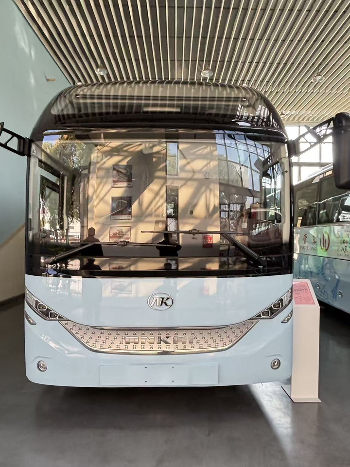 ANKAI N12 - Πούλμαν: φωτογραφία 1 ANKAI N12 - Πούλμαν: φωτογραφία 1