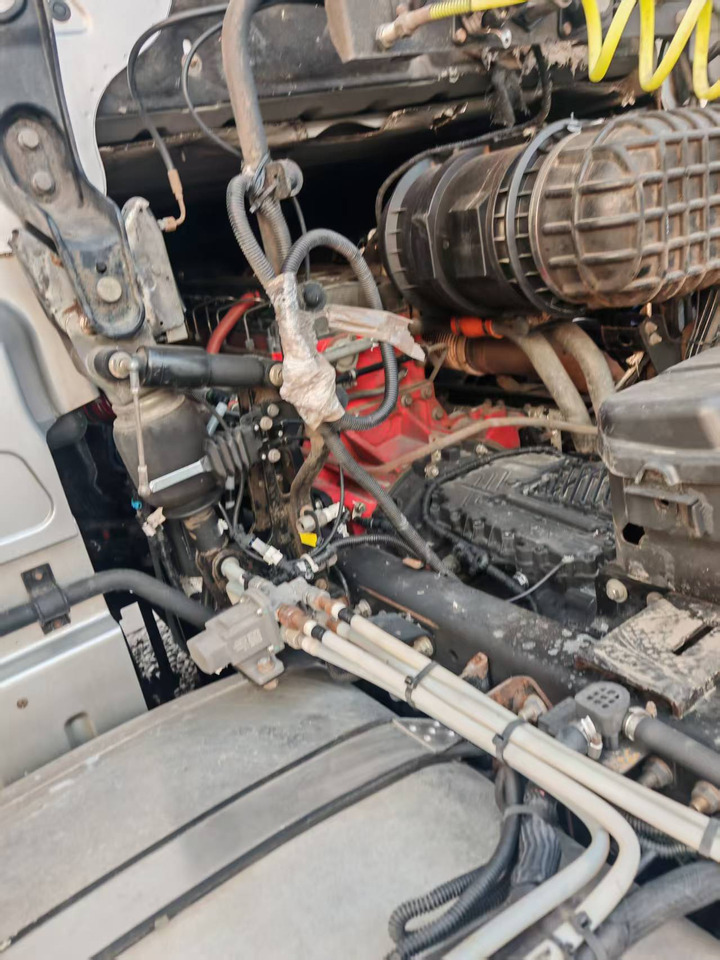 AUMAN 560HP - Επικαθήμενο ανατρεπόμενο: φωτογραφία 2 AUMAN 560HP - Επικαθήμενο ανατρεπόμενο: φωτογραφία 2