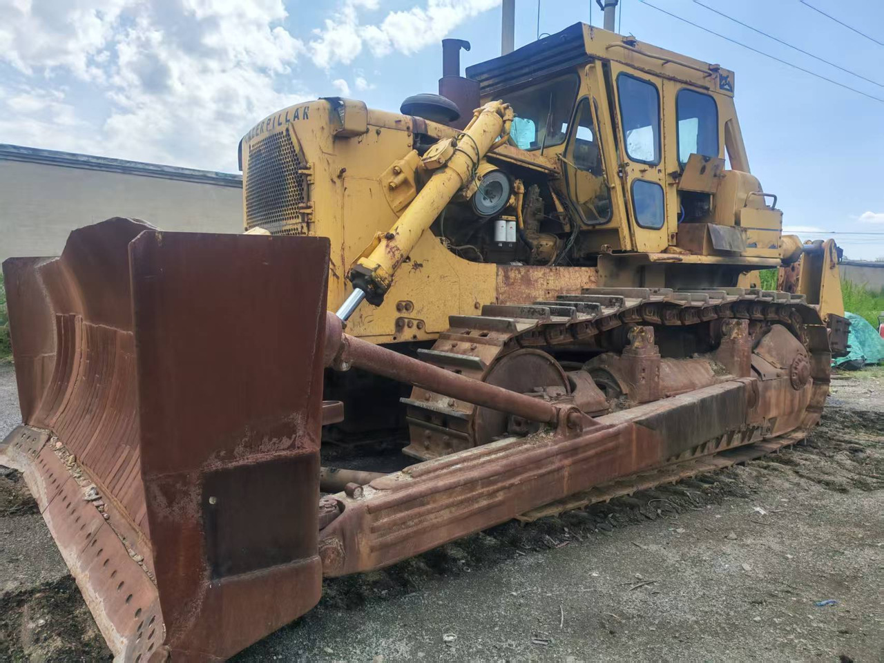 CATERPILLAR D9H - Μπουλντόζα: φωτογραφία 1 CATERPILLAR D9H - Μπουλντόζα: φωτογραφία 1