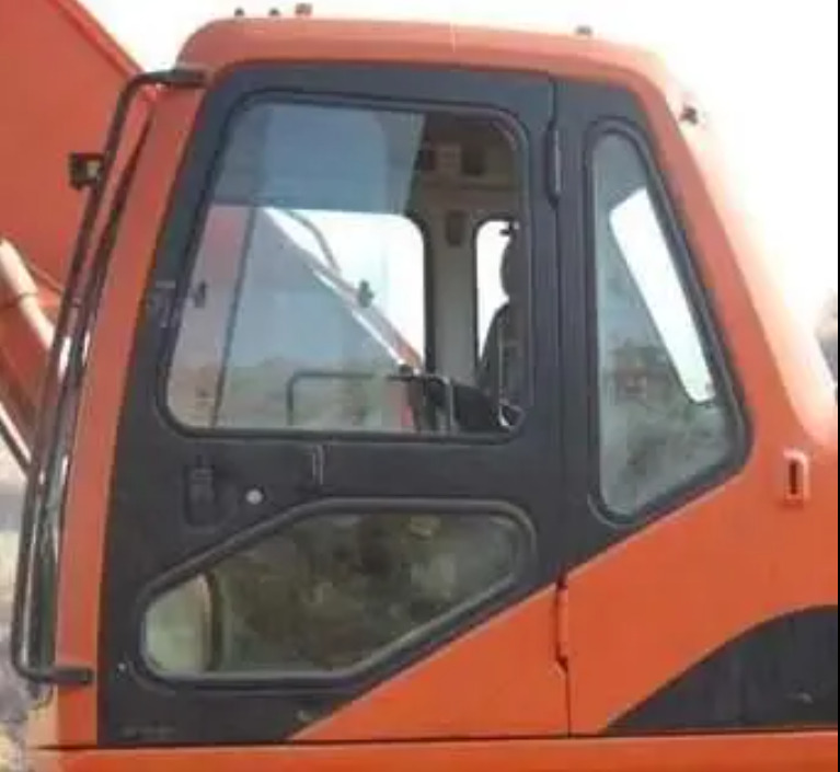 DOOSAN DX225 - Καμπίνα για Εκσκαφέας: φωτογραφία 2 DOOSAN DX225 - Καμπίνα για Εκσκαφέας: φωτογραφία 2