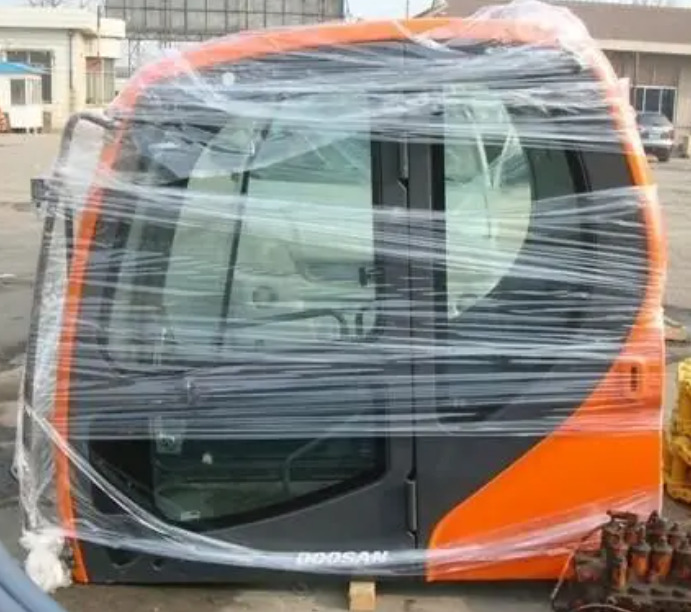 DOOSAN DX225 - Καμπίνα για Εκσκαφέας: φωτογραφία 4 DOOSAN DX225 - Καμπίνα για Εκσκαφέας: φωτογραφία 4