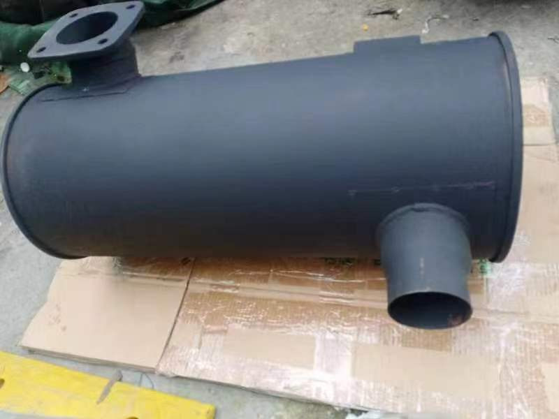 Factory price MUFFLER 6151-11-8530 6151118530 for KOMATSU S6D125 WA470 - Σιγαστήρας για Εκσκαφέας: φωτογραφία 1 Factory price MUFFLER 6151-11-8530 6151118530 for KOMATSU S6D125 WA470 - Σιγαστήρας για Εκσκαφέας: φωτογραφία 1