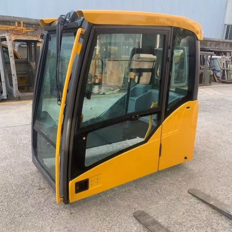 HITACHI ZX200-3 ZX210-3 ZX240-3 - Καμπίνα για Εκσκαφέας: φωτογραφία 1 HITACHI ZX200-3 ZX210-3 ZX240-3 - Καμπίνα για Εκσκαφέας: φωτογραφία 1