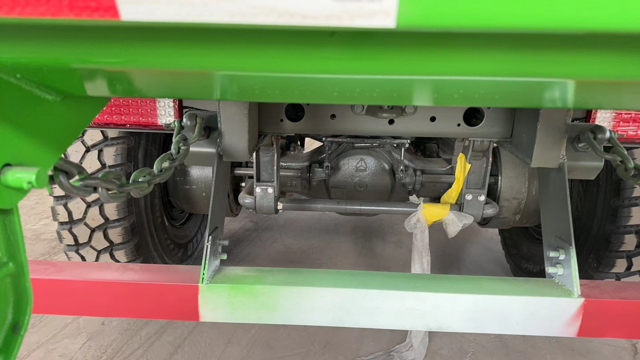HOWO 6*6 dump truck - Φορτηγό ανατρεπόμενο: φωτογραφία 4 HOWO 6*6 dump truck - Φορτηγό ανατρεπόμενο: φωτογραφία 4