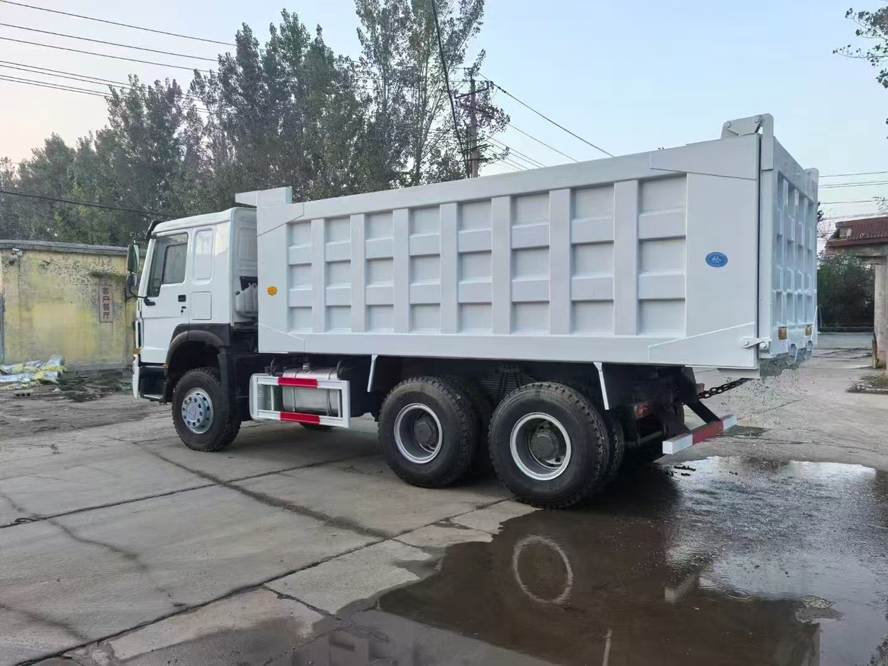 HOWO HOWO 371 SINOTRUK - Φορτηγό ανατρεπόμενο: φωτογραφία 3 HOWO HOWO 371 SINOTRUK - Φορτηγό ανατρεπόμενο: φωτογραφία 3