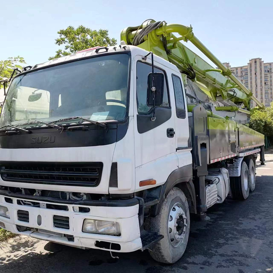ISUZU 47 meters,6×4 - Μπετονιέρα αντλία: φωτογραφία 3 ISUZU 47 meters,6×4 - Μπετονιέρα αντλία: φωτογραφία 3