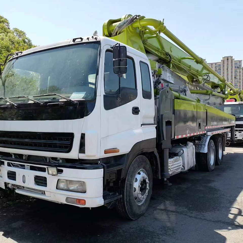 ISUZU 47 meters,6×4 - Μπετονιέρα αντλία: φωτογραφία 5 ISUZU 47 meters,6×4 - Μπετονιέρα αντλία: φωτογραφία 5