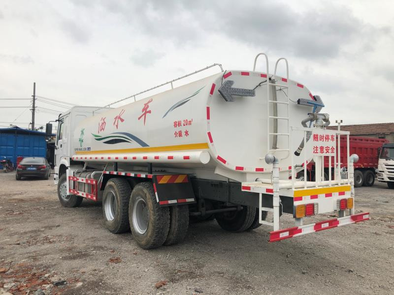 SINOTRUK 20 cubic meters tank - Φορτηγό βυτιοφόρο: φωτογραφία 4 SINOTRUK 20 cubic meters tank - Φορτηγό βυτιοφόρο: φωτογραφία 4