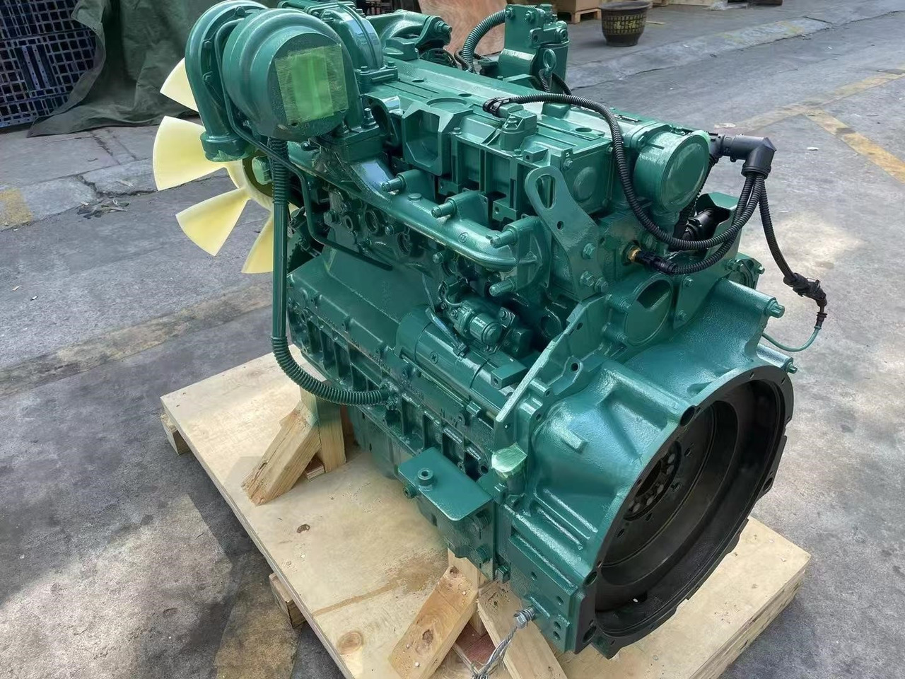VOLVO D6D - Κινητήρας για Εκσκαφέας: φωτογραφία 4 VOLVO D6D - Κινητήρας για Εκσκαφέας: φωτογραφία 4