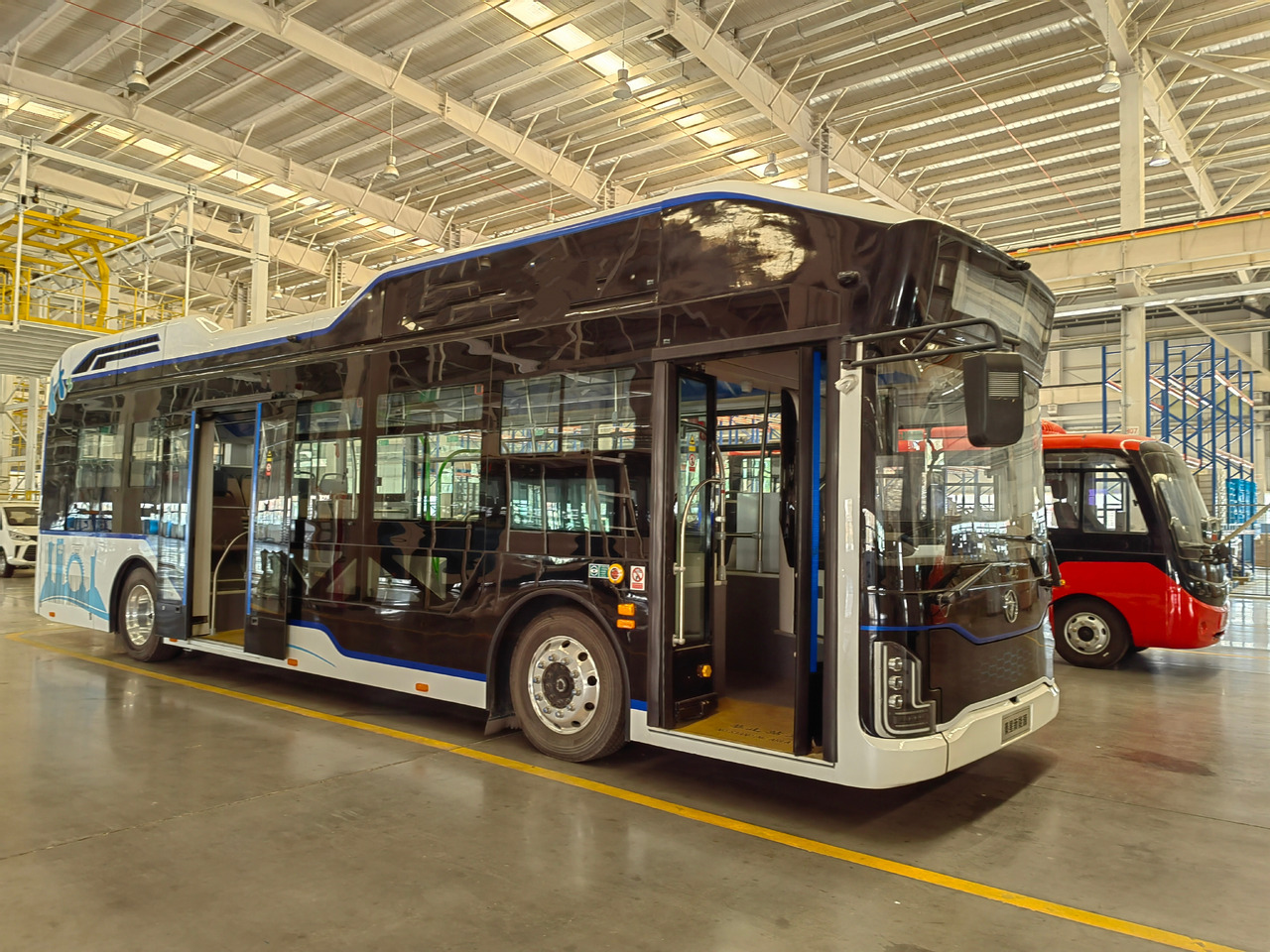 Fuel cell bus - Αστικό λεωφορείο: φωτογραφία 1 Fuel cell bus - Αστικό λεωφορείο: φωτογραφία 1