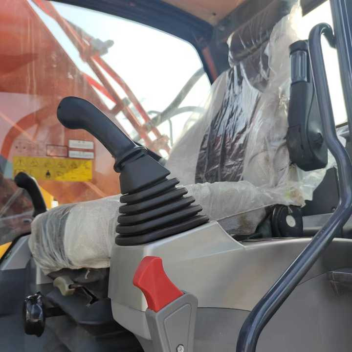 Korea Made Doosan Digger Dx300lc Doosan Used Machinery Excavator , Doosan Dx220 Dx300 Dx200 - Ερπυστριοφόρος εκσκαφέας: φωτογραφία 5 Korea Made Doosan Digger Dx300lc Doosan Used Machinery Excavator , Doosan Dx220 Dx300 Dx200 - Ερπυστριοφόρος εκσκαφέας: φωτογραφία 5