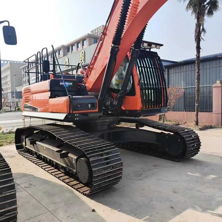Korea Made Doosan Digger Dx300lc Doosan Used Machinery Excavator , Doosan Dx220 Dx300 Dx200 - Ερπυστριοφόρος εκσκαφέας: φωτογραφία 3 Korea Made Doosan Digger Dx300lc Doosan Used Machinery Excavator , Doosan Dx220 Dx300 Dx200 - Ερπυστριοφόρος εκσκαφέας: φωτογραφία 3