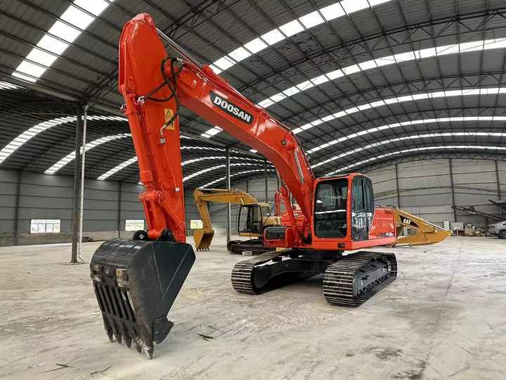 Used Digger Doosan DX225LC-9T Construction Machinery Construction Digger Used Doosan DX225LC-9T Cheap Excavator - Ερπυστριοφόρος εκσκαφέας: φωτογραφία 2 Used Digger Doosan DX225LC-9T Construction Machinery Construction Digger Used Doosan DX225LC-9T Cheap Excavator - Ερπυστριοφόρος εκσκαφέας: φωτογραφία 2