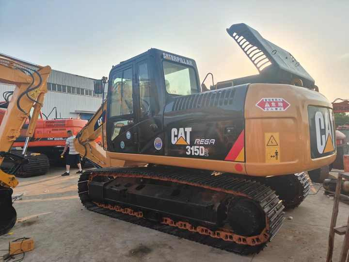 Used Excavator Caterpillar CAT315D Small and Medium-sized Original 15 Ton Excavator CAT315D for Sale - Ερπυστριοφόρος εκσκαφέας: φωτογραφία 5 Used Excavator Caterpillar CAT315D Small and Medium-sized Original 15 Ton Excavator CAT315D for Sale - Ερπυστριοφόρος εκσκαφέας: φωτογραφία 5