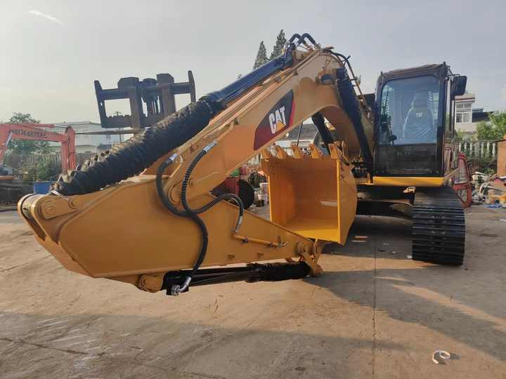 Used Excavator Caterpillar CAT315D Small and Medium-sized Original 15 Ton Excavator CAT315D for Sale - Ερπυστριοφόρος εκσκαφέας: φωτογραφία 3 Used Excavator Caterpillar CAT315D Small and Medium-sized Original 15 Ton Excavator CAT315D for Sale - Ερπυστριοφόρος εκσκαφέας: φωτογραφία 3