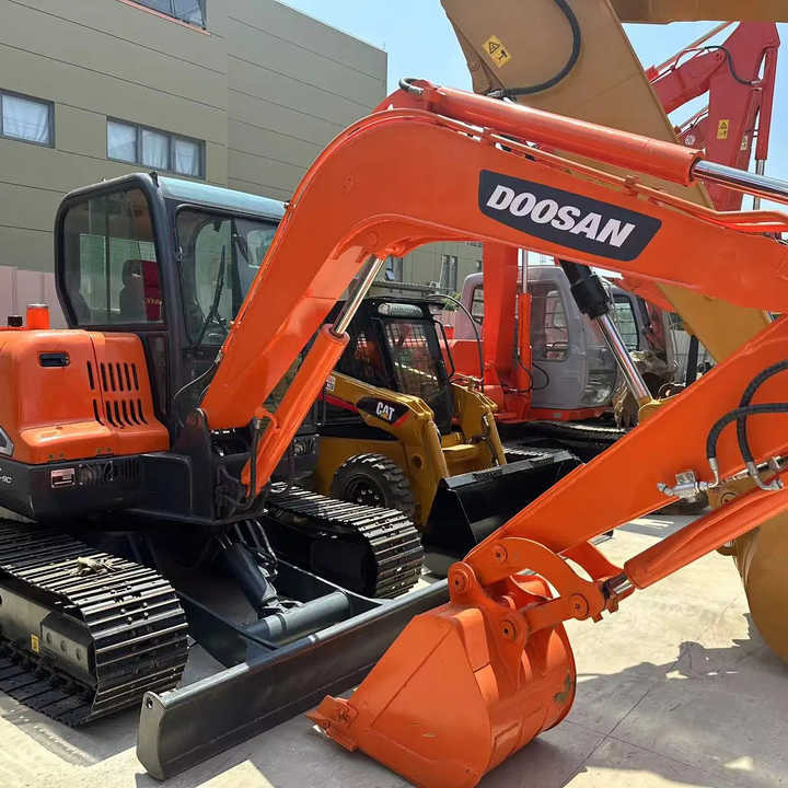 Used Excavator Doosan DX55 Excavators Mini Equipment Earth Moving Machinery Doosan Digger Excavator for Sale - Ερπυστριοφόρος εκσκαφέας: φωτογραφία 1 Used Excavator Doosan DX55 Excavators Mini Equipment Earth Moving Machinery Doosan Digger Excavator for Sale - Ερπυστριοφόρος εκσκαφέας: φωτογραφία 1